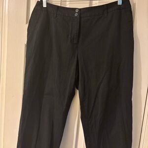 Unlisted by Kenneth Cole Black Cropped Pants Size 16